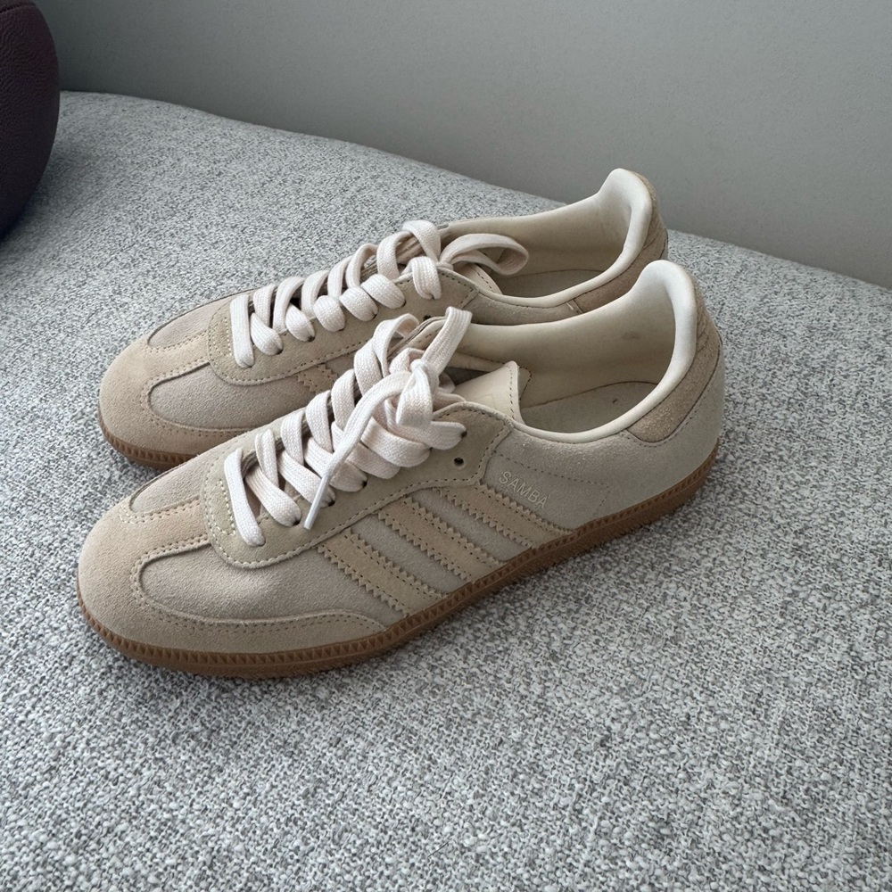 Adidas Women's Cream Sambas - Picture 3 of 7